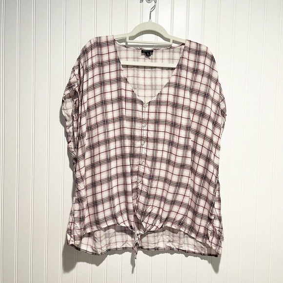 Torrid Plaid Tie Front Top Size 2X - Picture 2 of 7